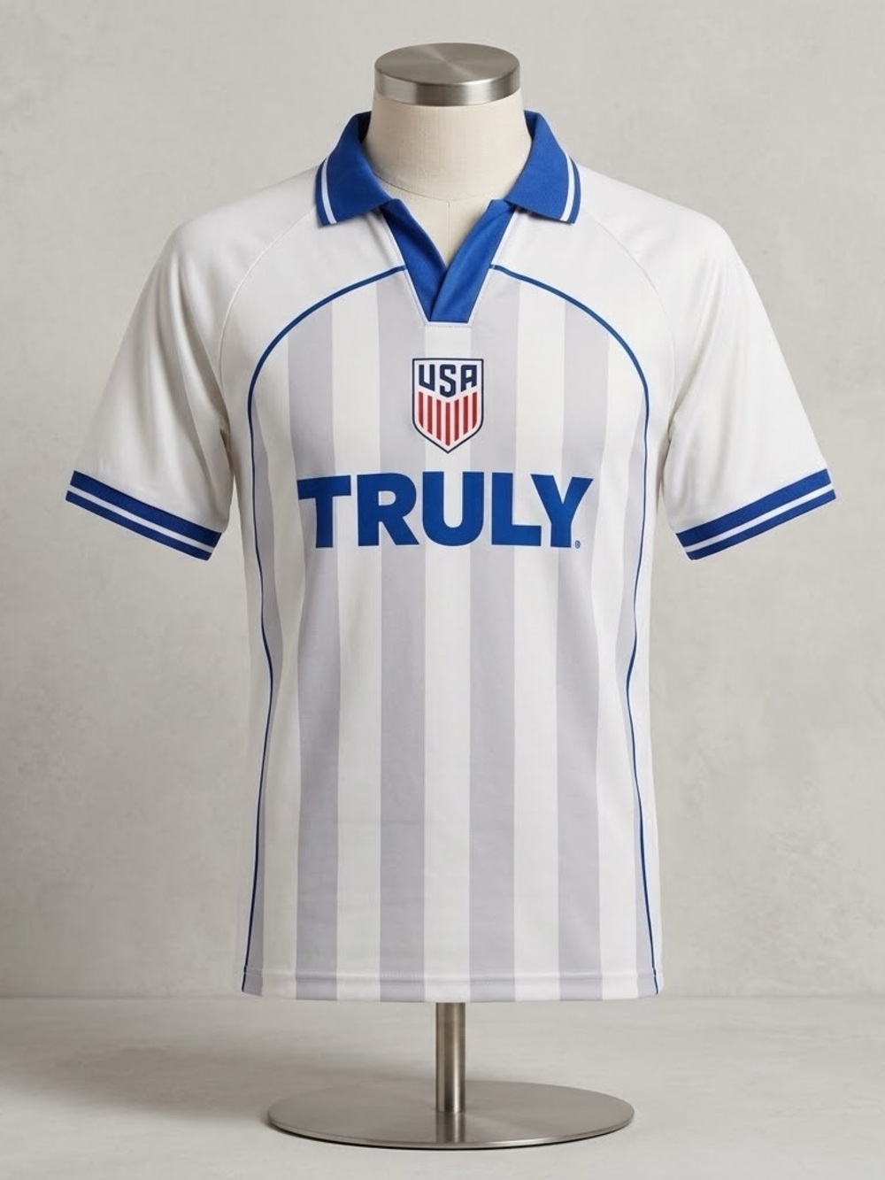 Truly USA Soccer Jersey Men's Medium White Blue Believe 26